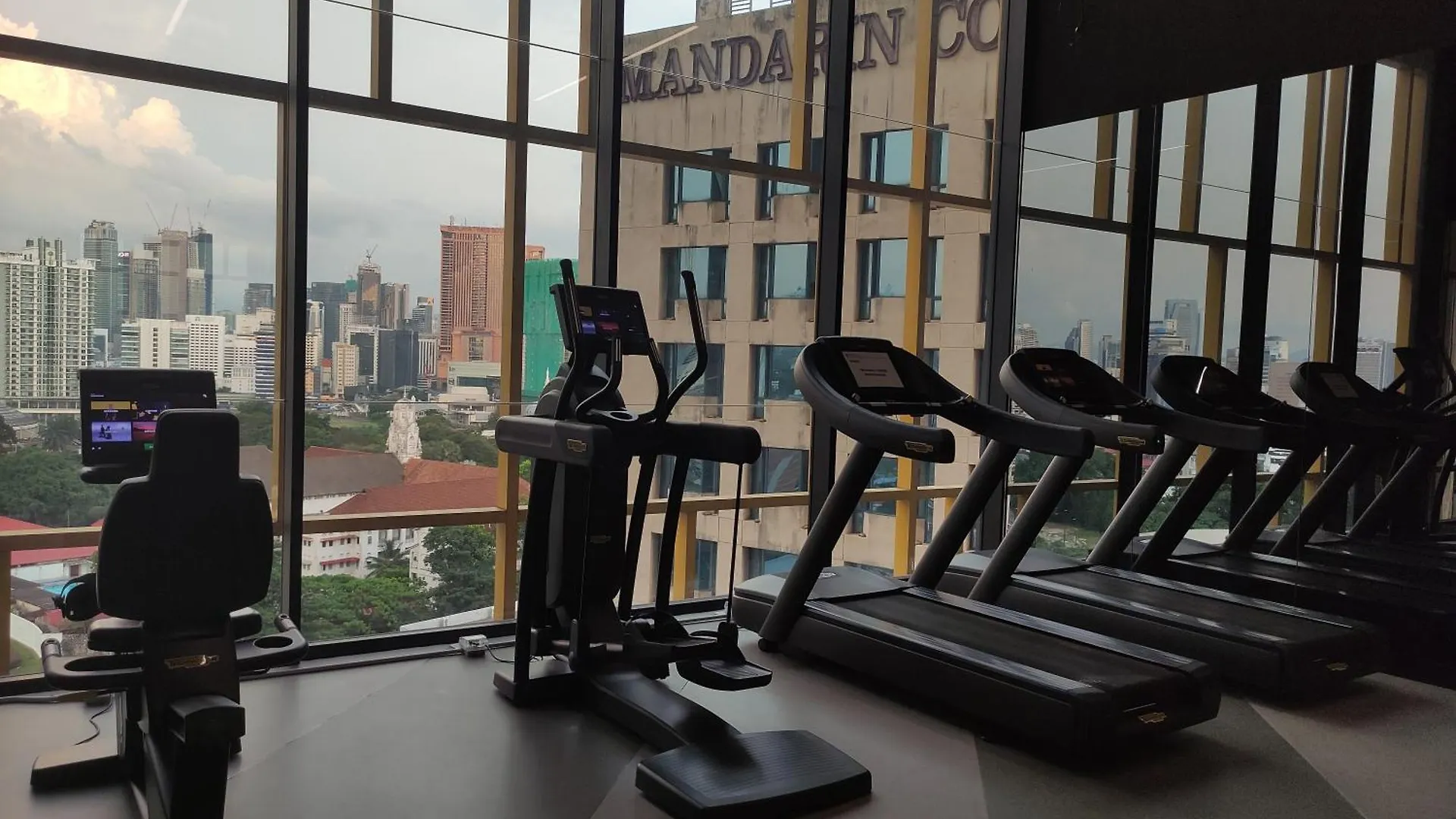 Opus Residence Kuala Lumpur 0*,